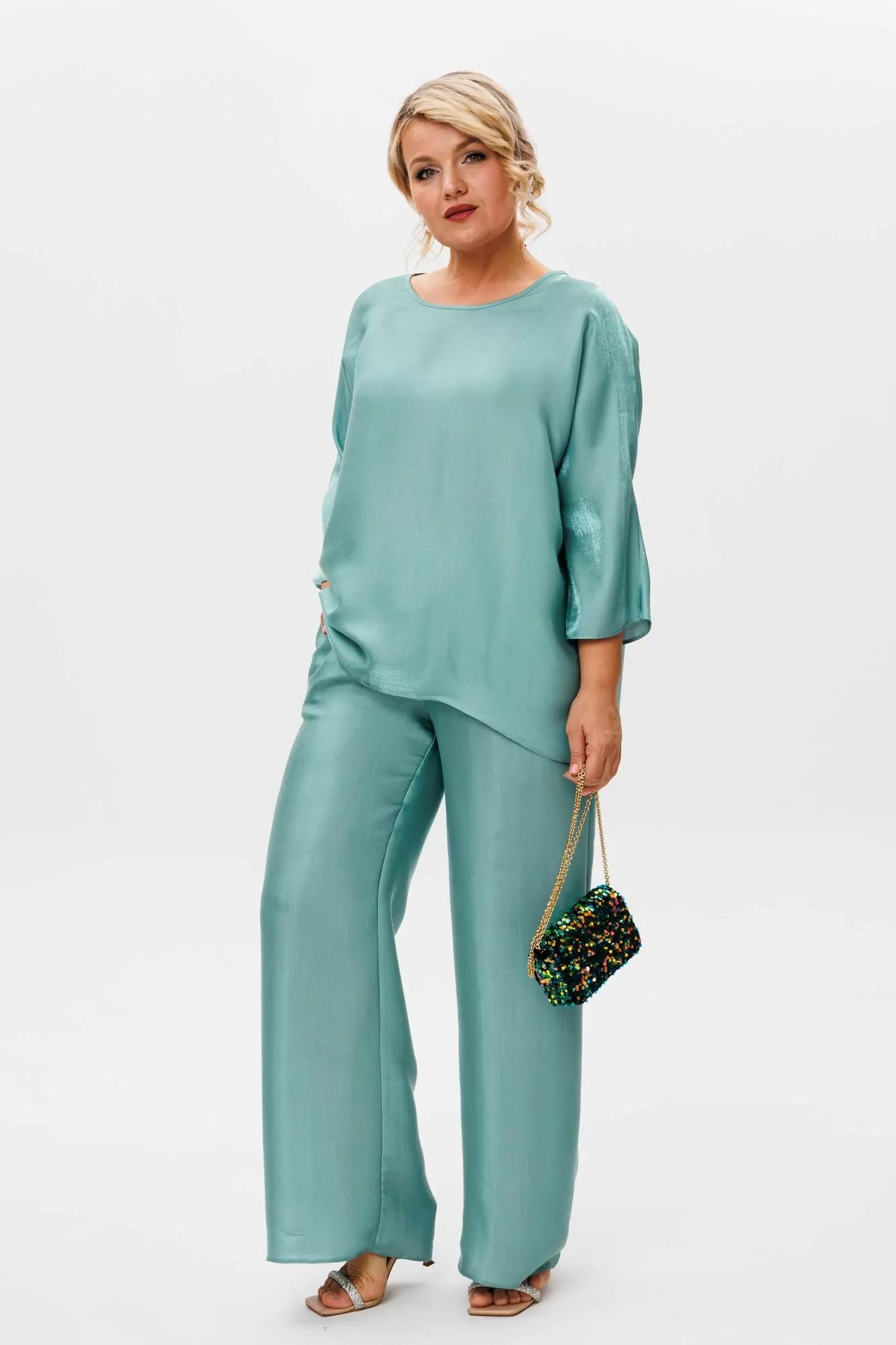 Conjunto Anastasia Color Esmeralda