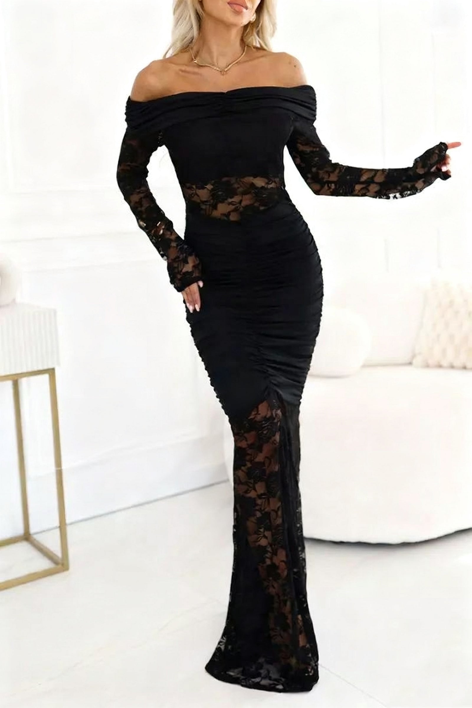 Vestido de noche de encaje