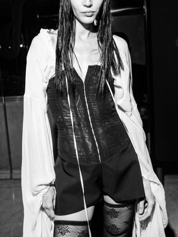 Mono con Corsé sin Tirantes