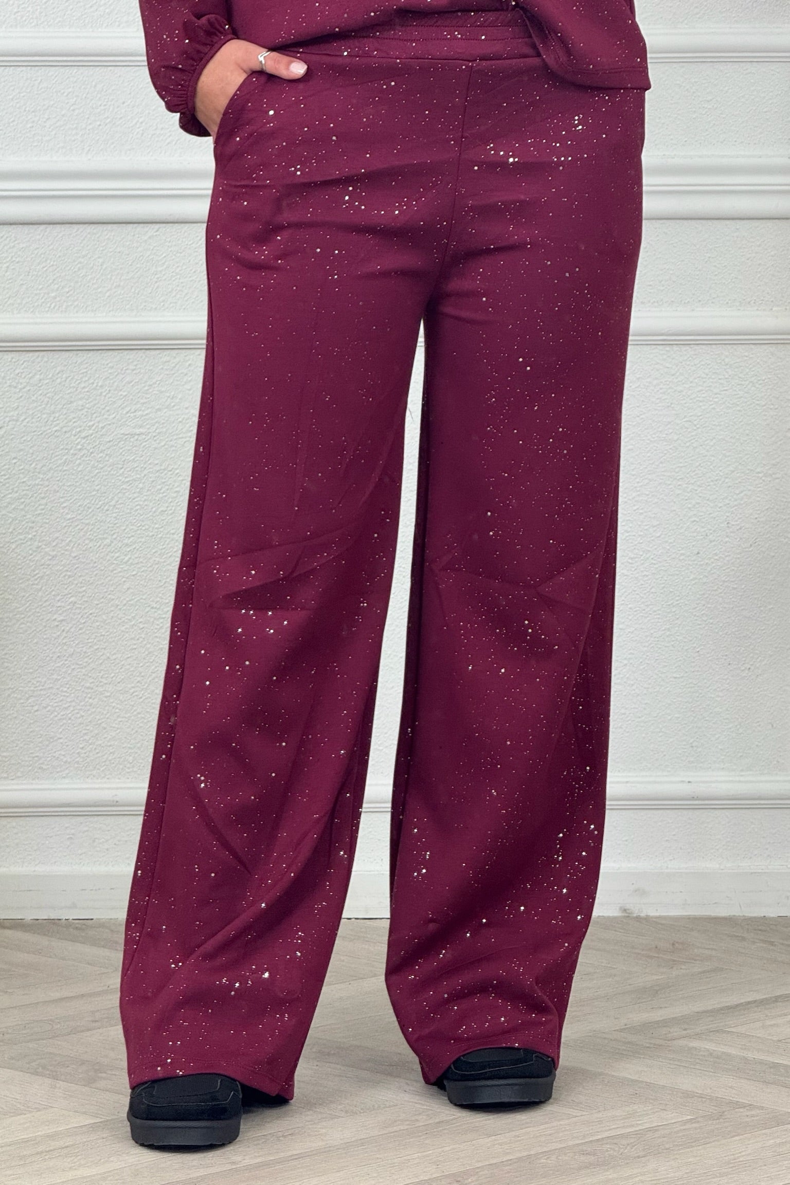 Conjunto con purpurina Burdeos