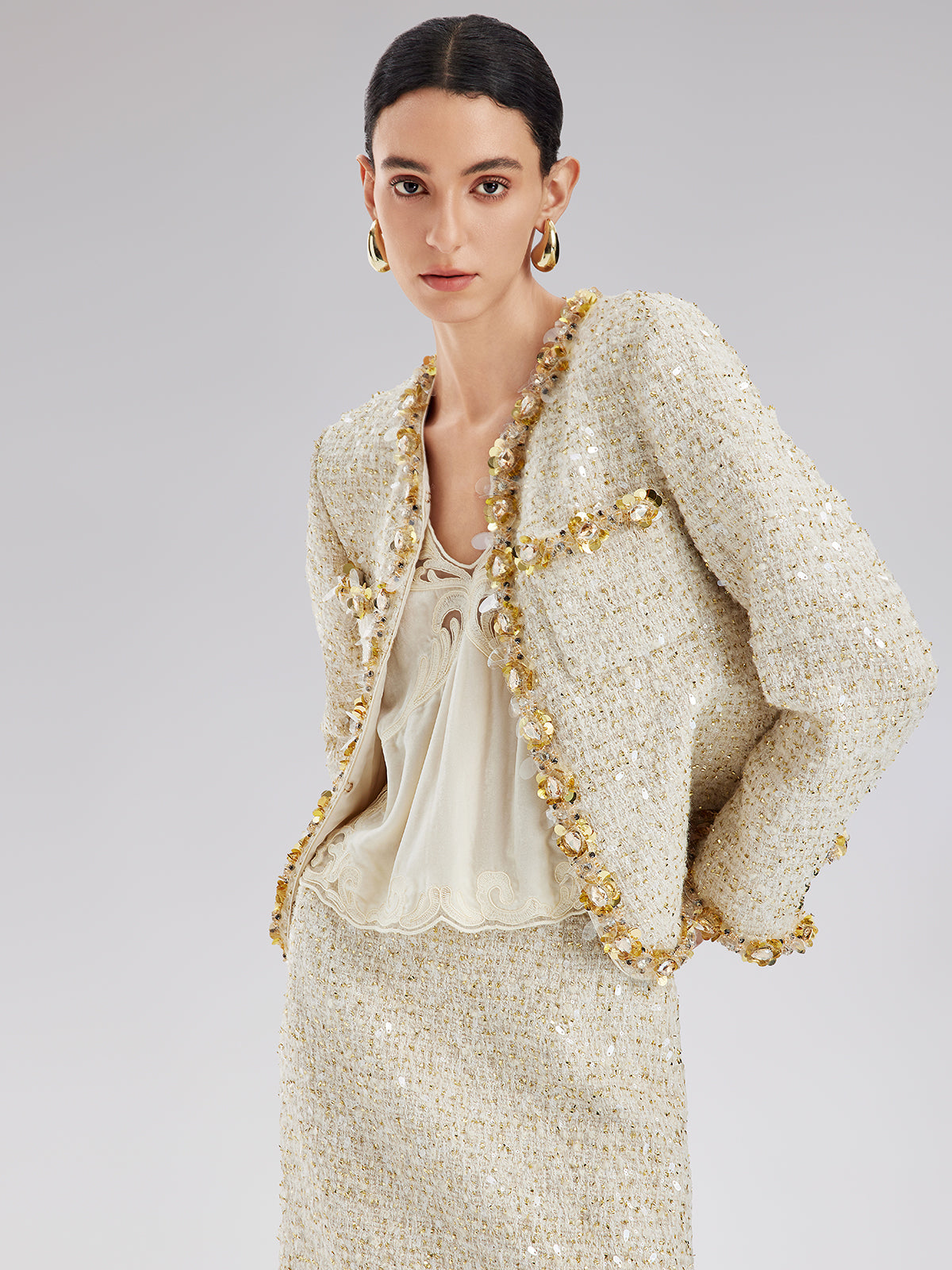 Conjunto de Chaqueta y Falda Daniel