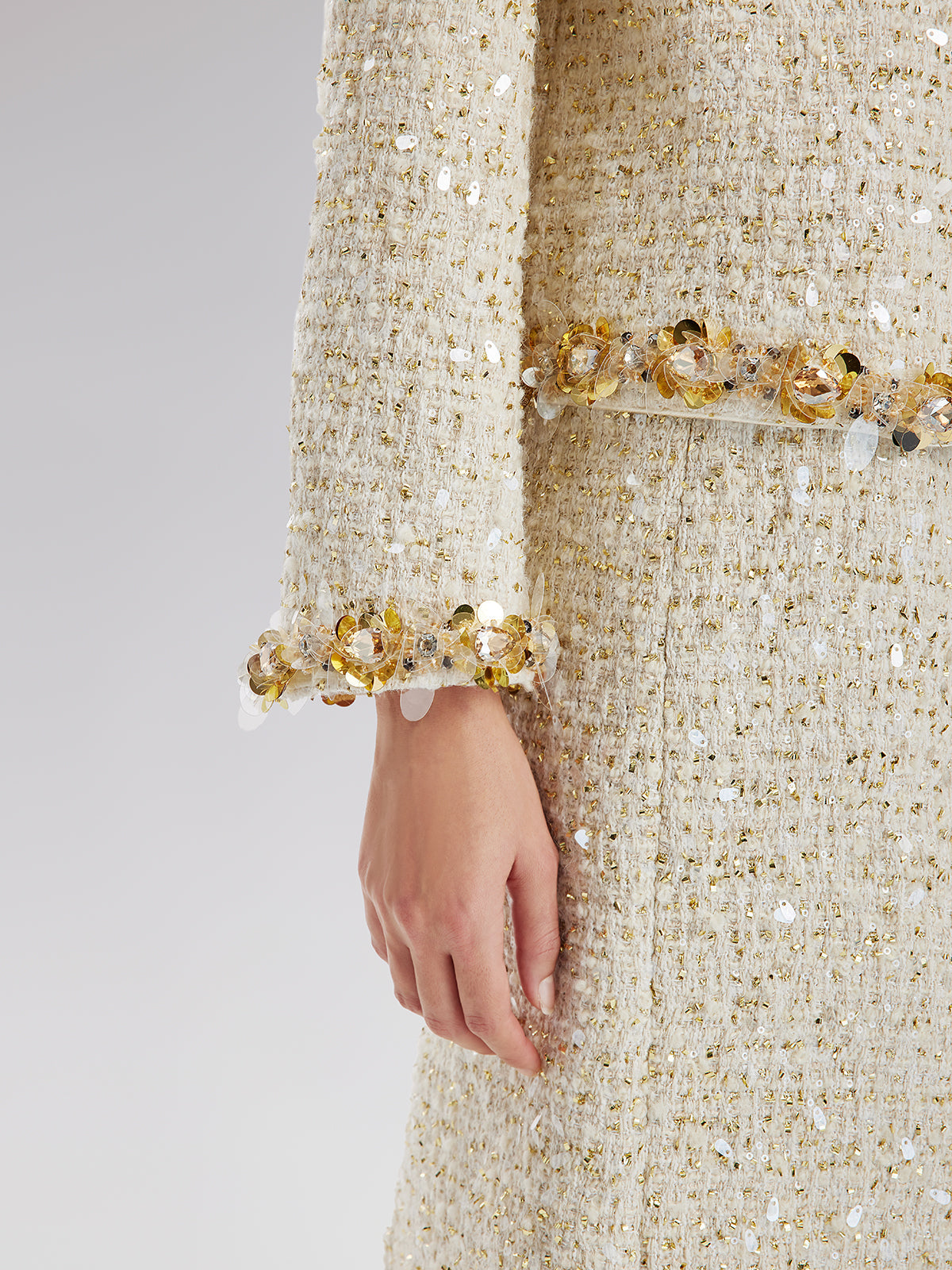 Conjunto de Chaqueta y Falda Daniel