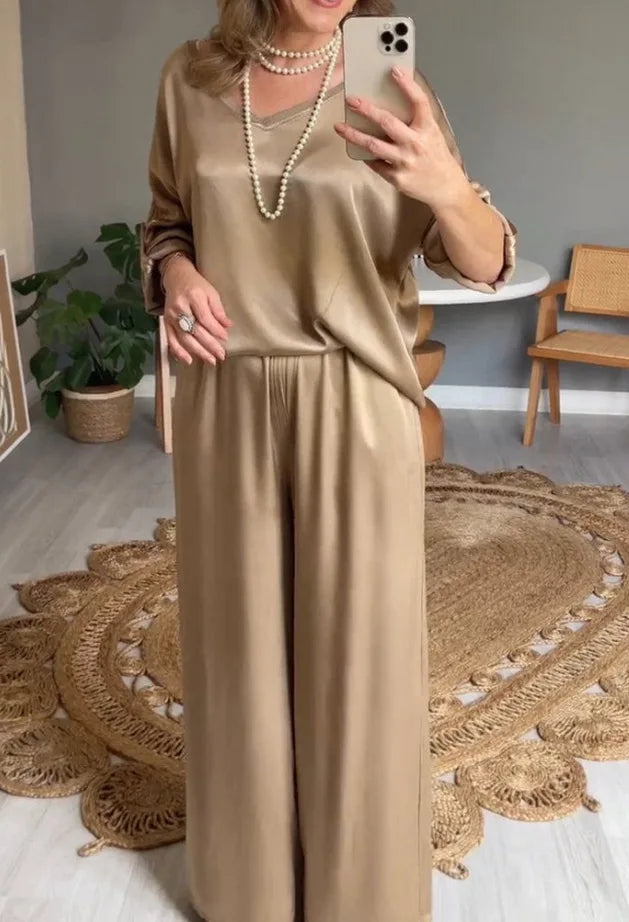 Mono Chic Estilo Satinado