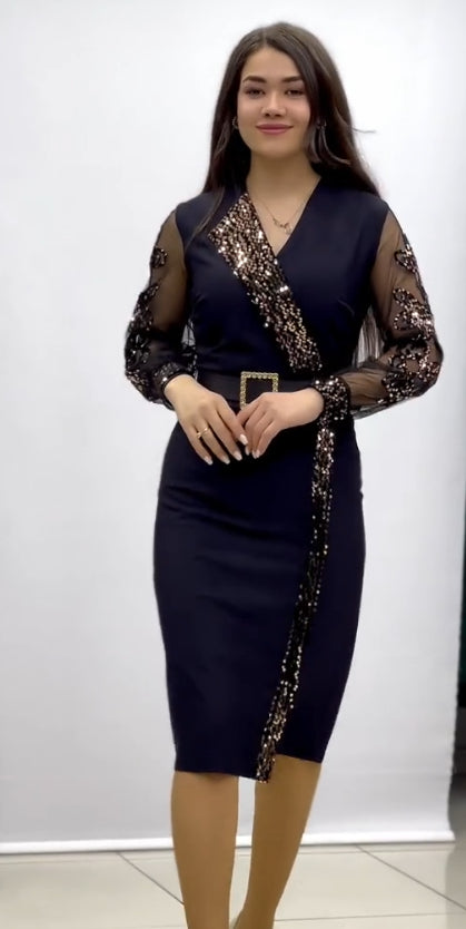 Vestido de malla con lentejuelas