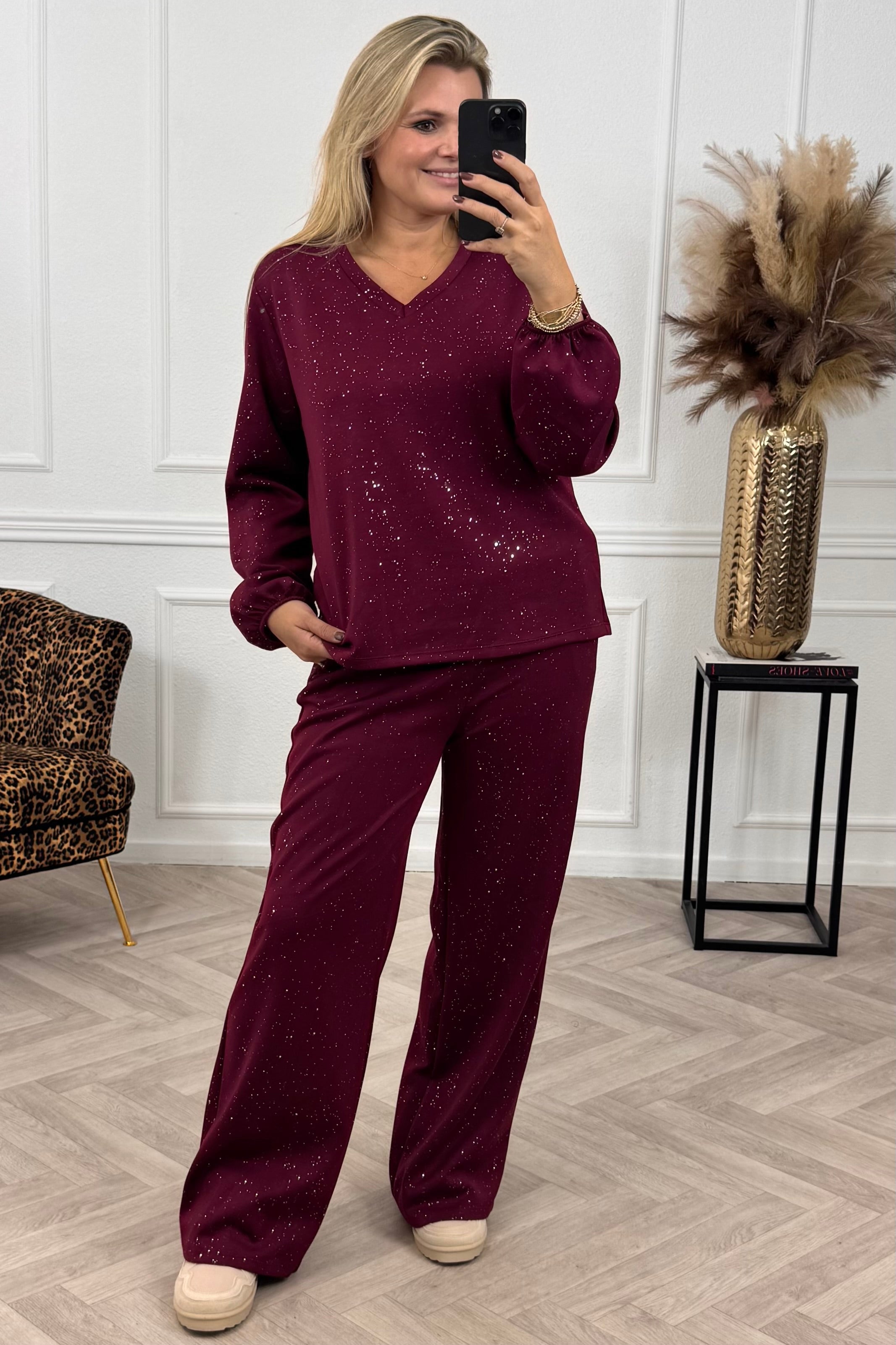 Conjunto con purpurina Burdeos