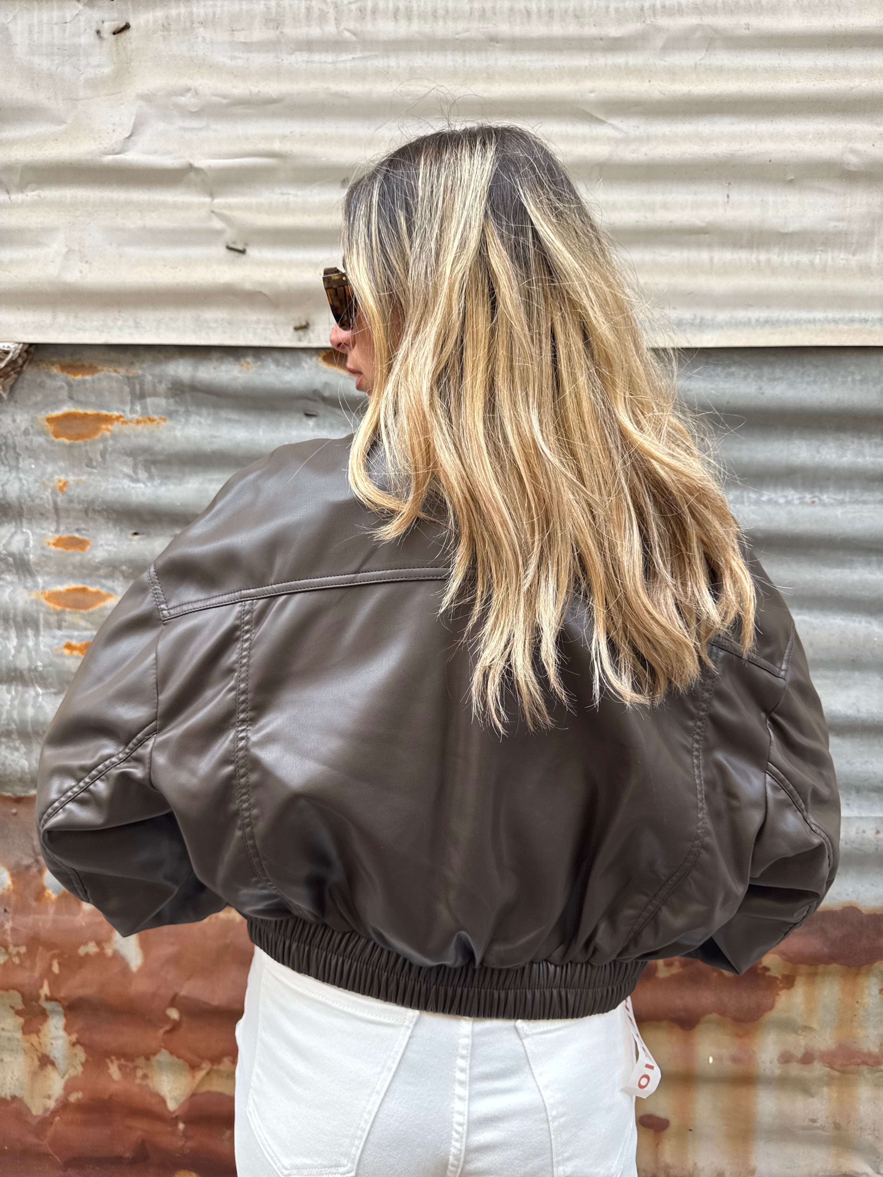 Chaqueta B0mber Chocolate