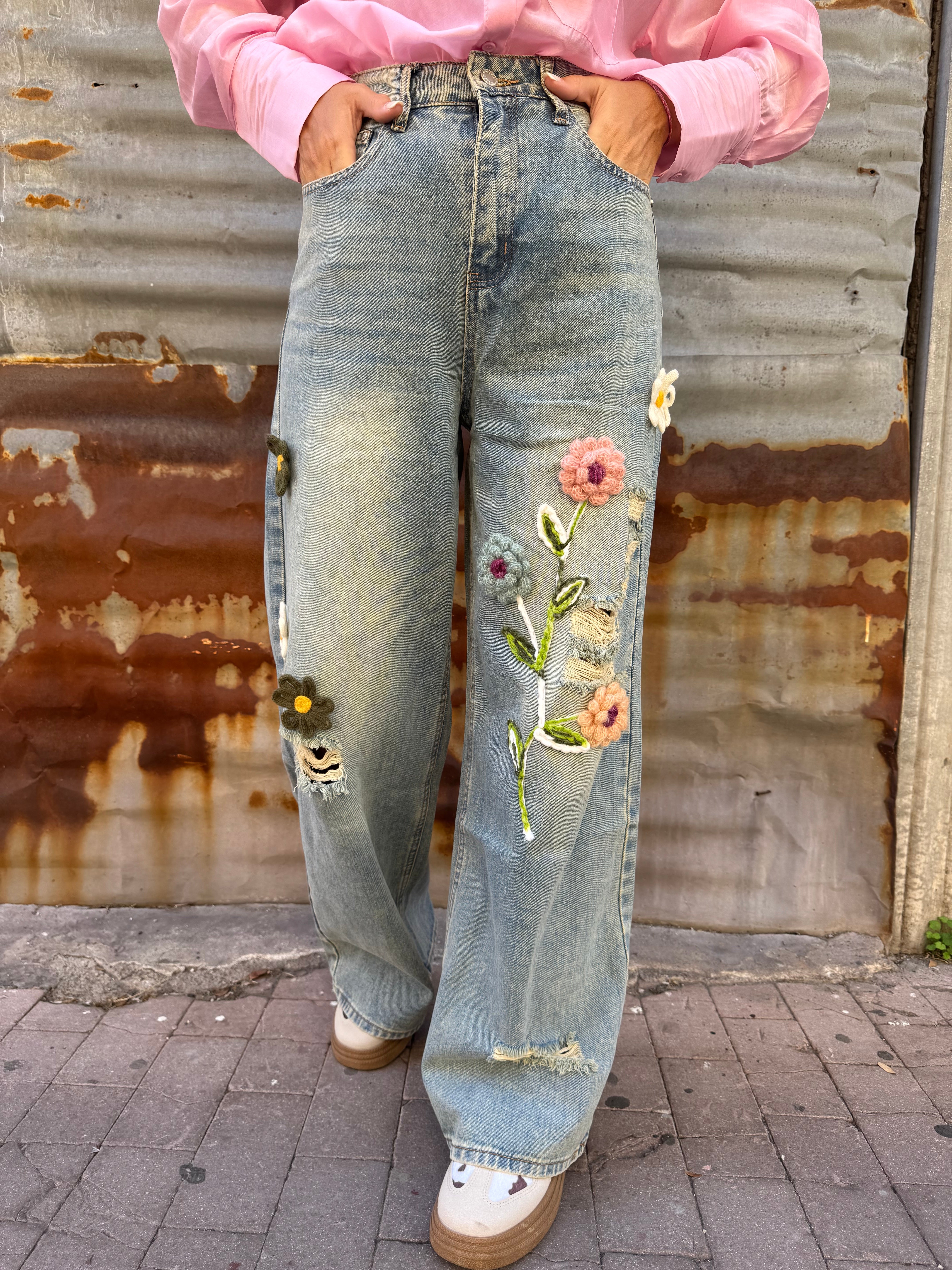 Jeans Flores Relieve