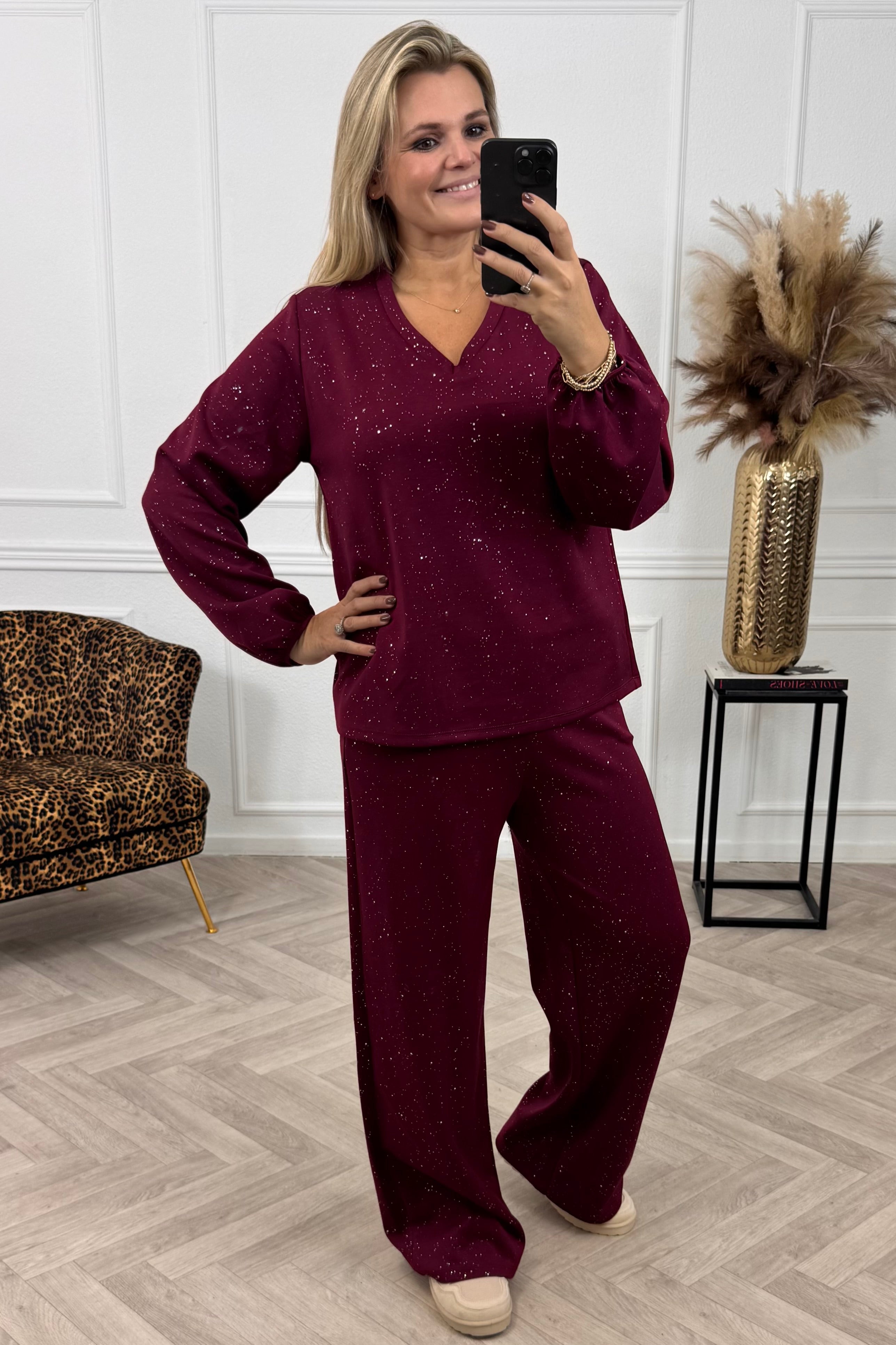 Conjunto con purpurina Burdeos