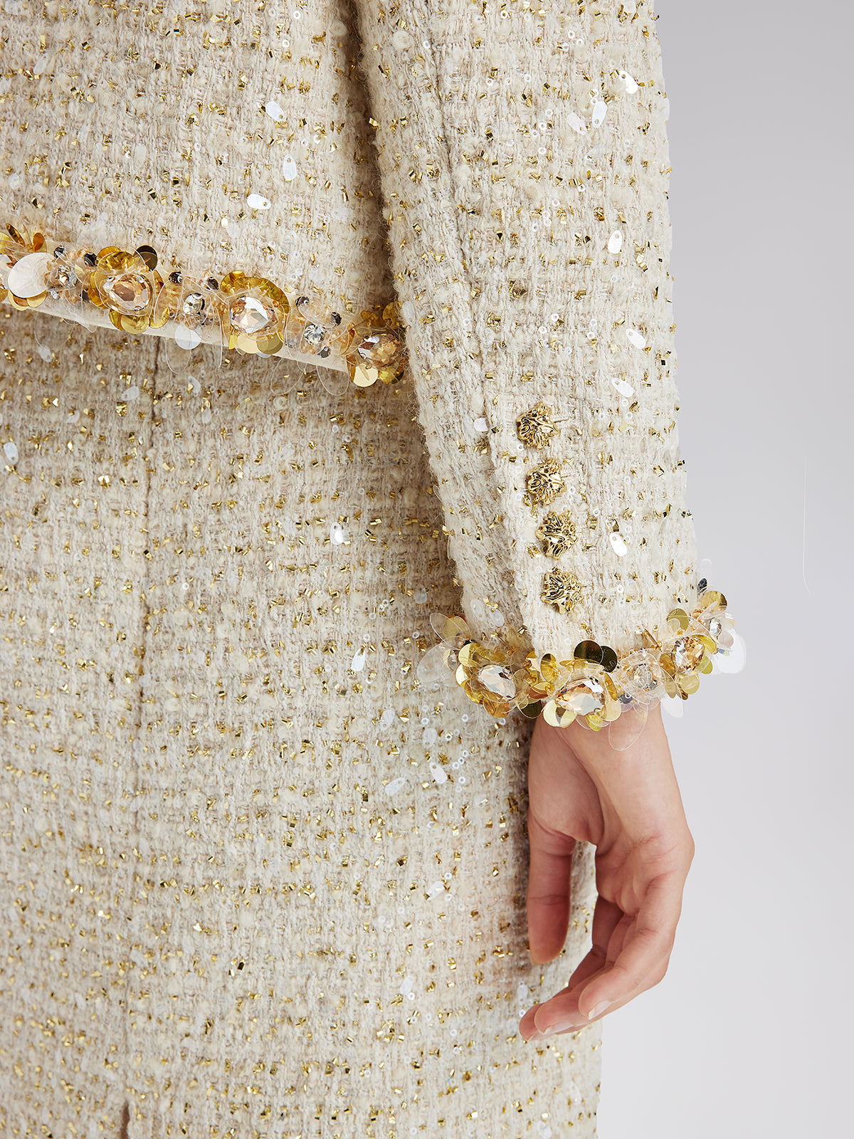 Conjunto de Chaqueta y Falda Daniel