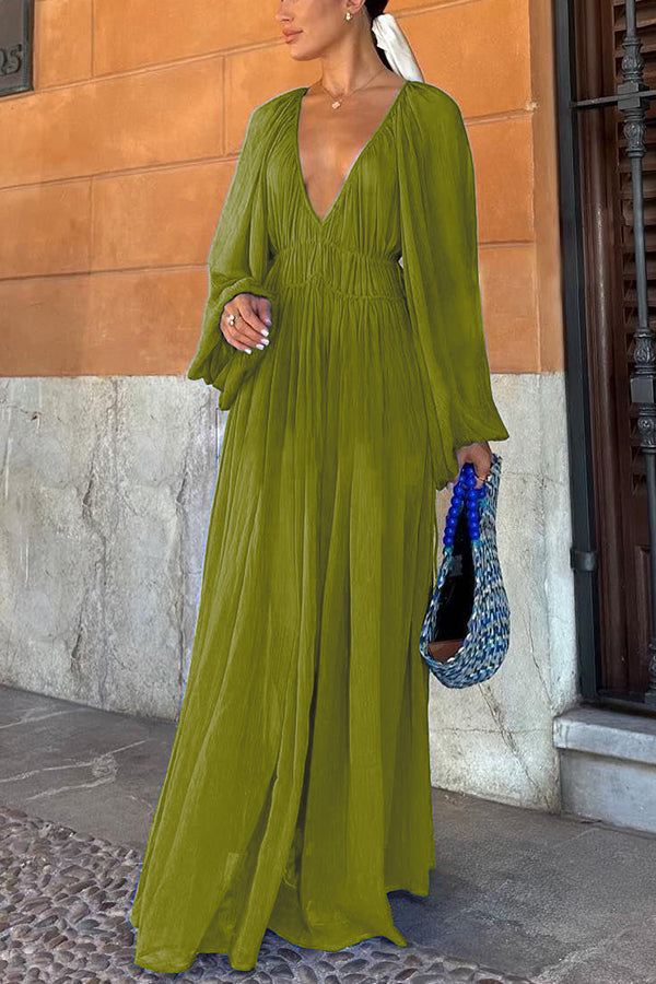 Vestido largo de gasa con cintura fruncida